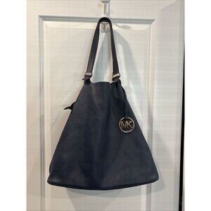 Michael Kors  Large Colgate Navy Grab Bag - Slouchy Tote - Super Soft